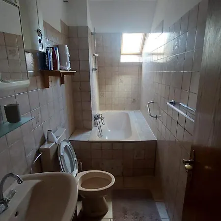 Dimis-apartment *